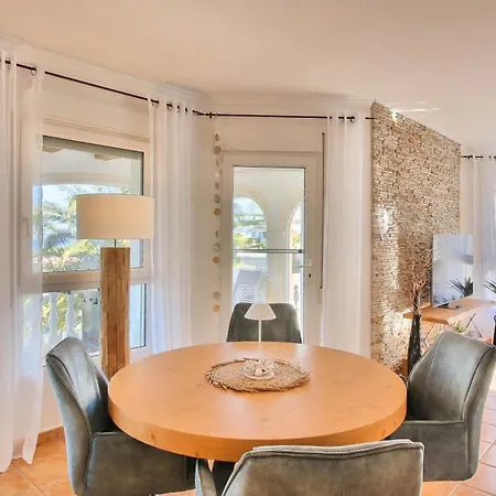 Villa Marquesa Bh By Carlosferien *